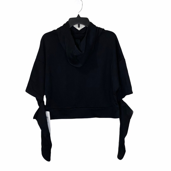 Alo Peak Cutout Sleeve Pullover Crop Hoodie Black - Picture 8 of 10